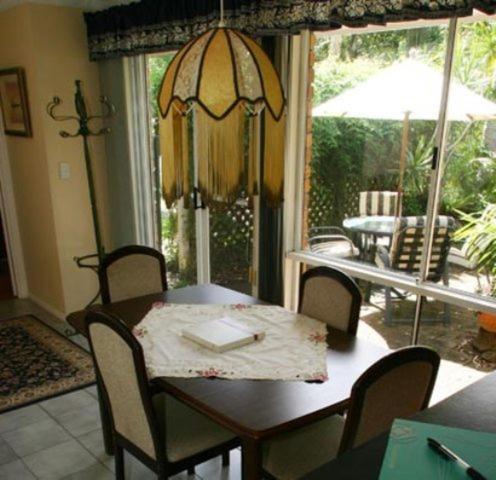 Hillside Country Retreat Bed and Breakfast Gold Coast Habitación foto